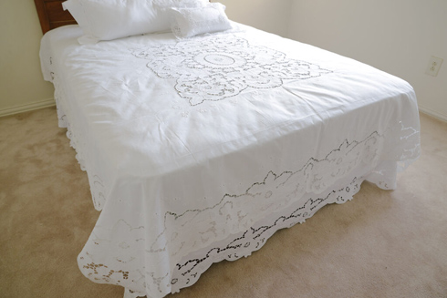 Grace Hand Embroidered Full Size Coverlet 84"x90"